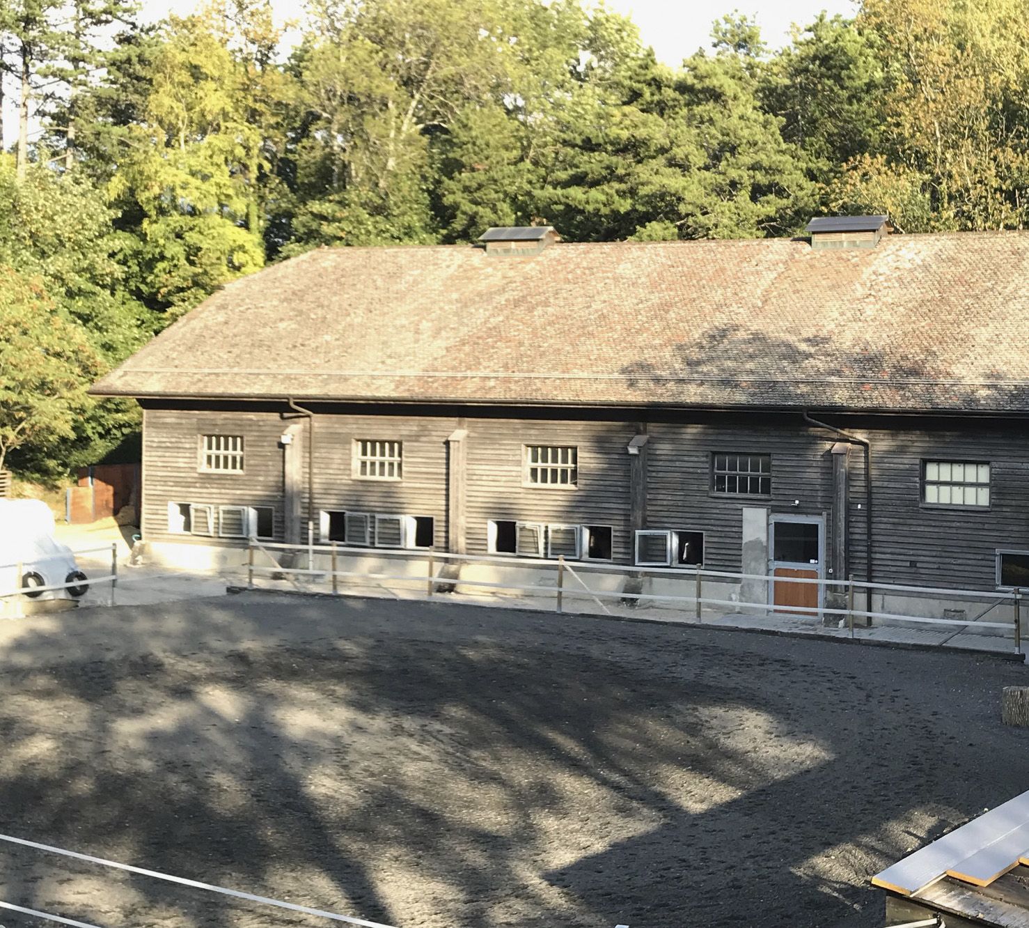 Carré de travail extérieur éclairé